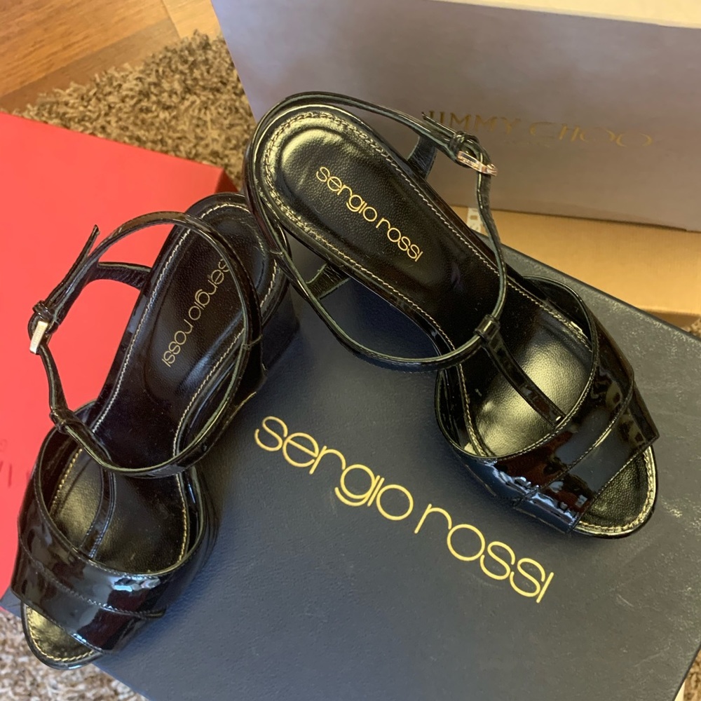 Sergio Rossi - Black patent wedge; 35.5 Us Size